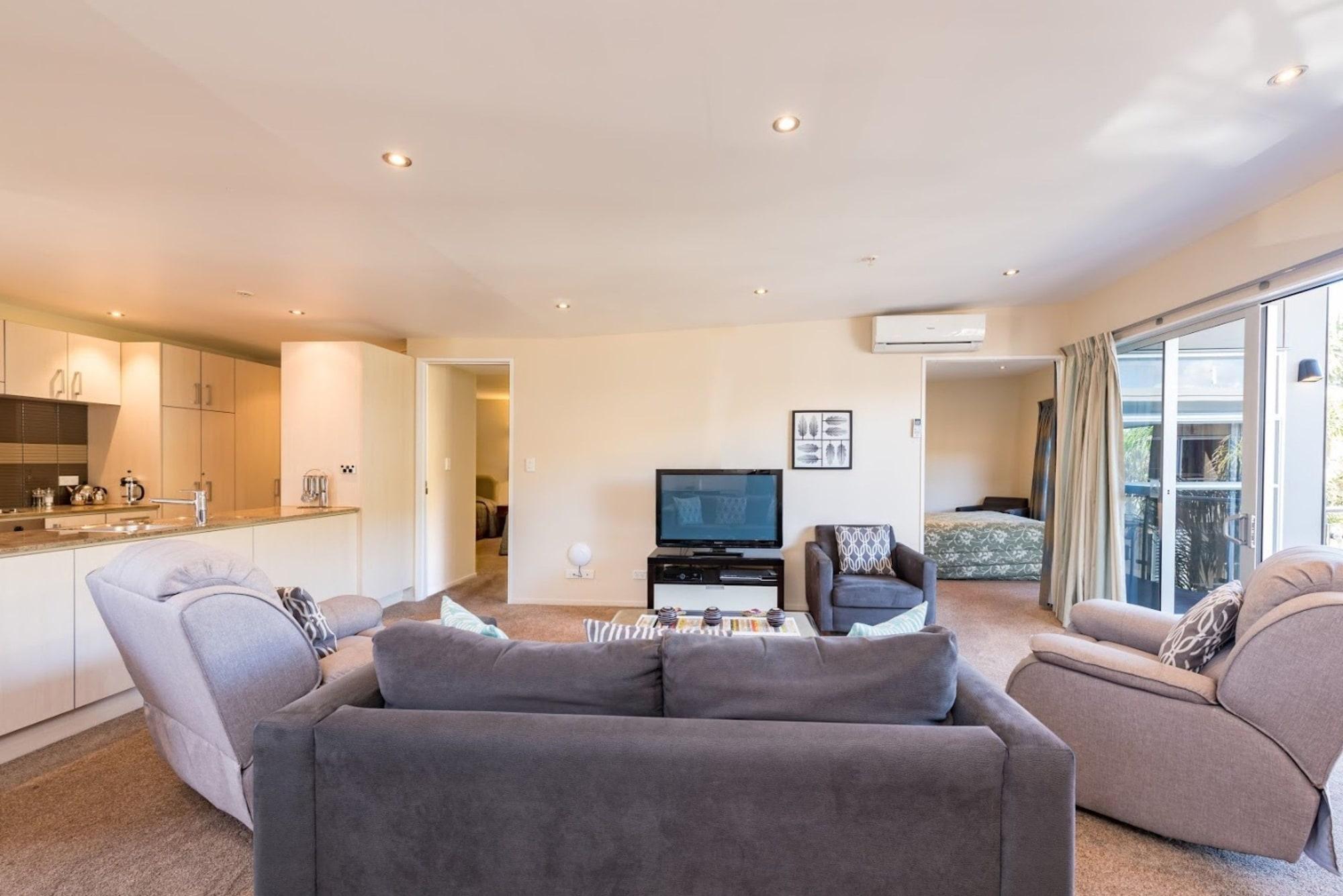 Edgewater Palms Apartments Paihia Exteriér fotografie